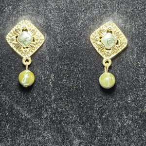 Vintage AAi Gold Tone Green Dangling Earrings